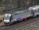 NJT 4649 zoomed in